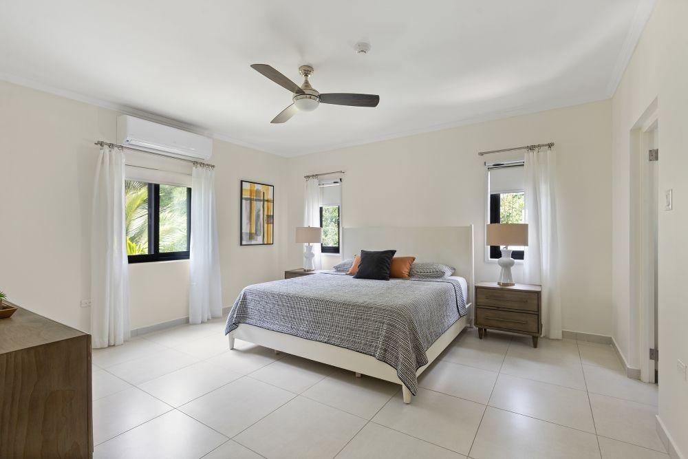 Tenth image of 11d-25-27 Millsborough Avenue in Kingston 6, St. Andrew, Jamaica - property is For Sale