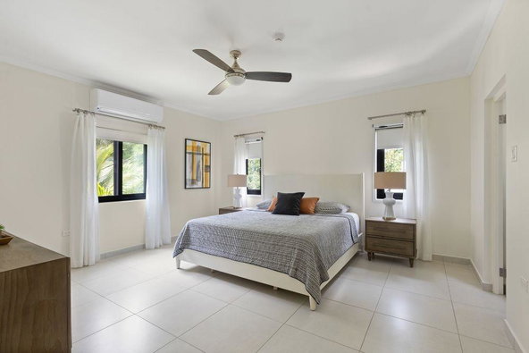 Tenth image of 11d-25-27 Millsborough Avenue in Kingston 6, St. Andrew, Jamaica - property is For Sale
