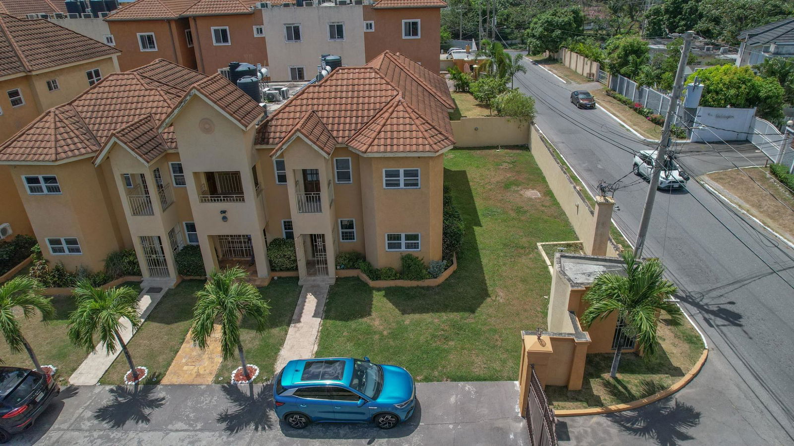 Modern-2-Bed-2.5-Bath-Apartment-for-Sale-at-Paddington-Terrace-St.-Andrew-Jamaica Nineteenth image of 1-61 Paddington Terrace in Kingston 6, St. Andrew, Jamaica - property is For Sale