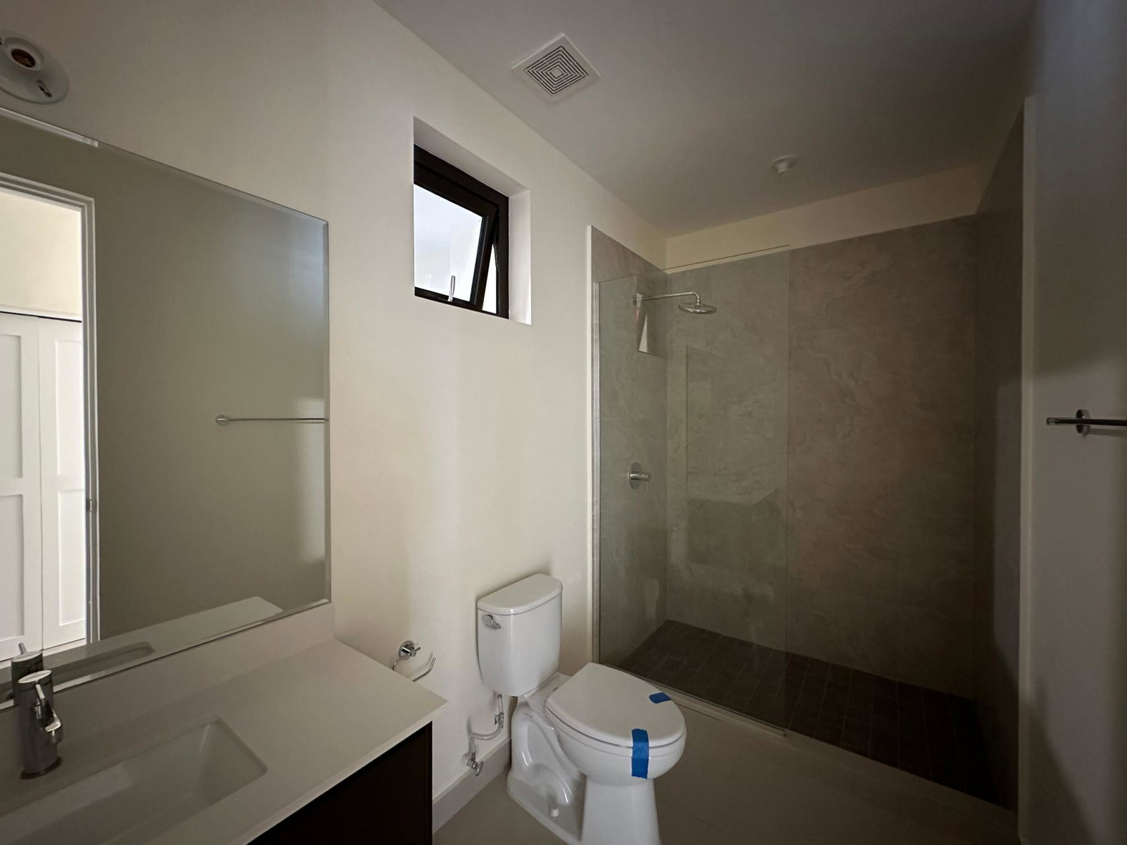 Modern-2-Bed-3-Bath-Apartment-for-Sale-at-The-Camden-Millsborough-Kingston-6 Sixteenth image of 201-27-29 Millsborough Avenue in Kingston 6, St. Andrew, Jamaica - property is For Sale
