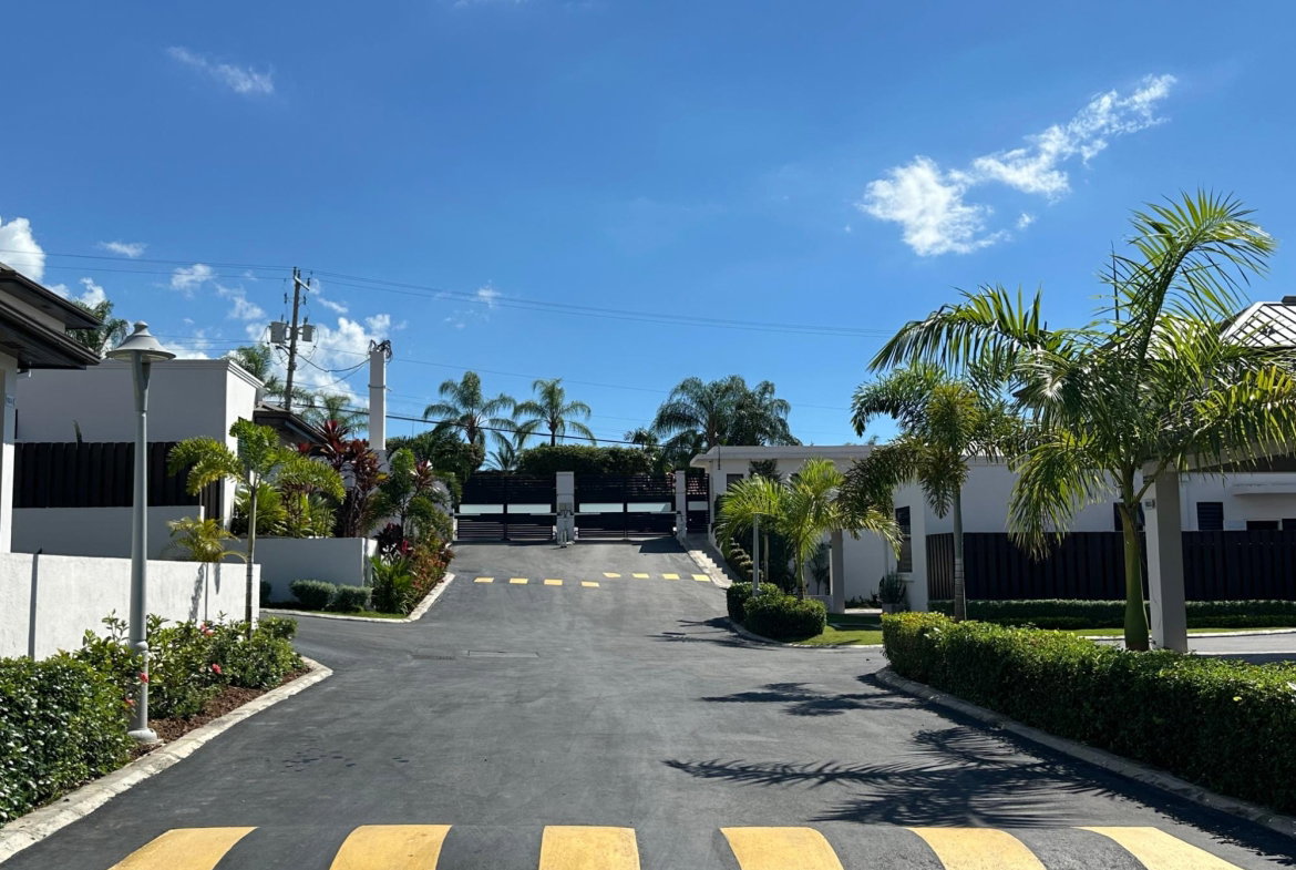 Eighth image of 201-27-29 Millsborough Avenue in Kingston 6, St. Andrew, Jamaica - property is For Sale