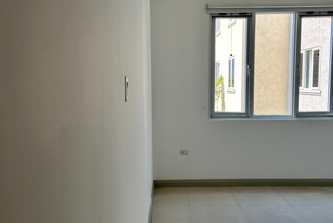 Eleventh image of 205-200 Mayfair Avenue in Red Hills, St. Andrew, Jamaica - property is For Rent