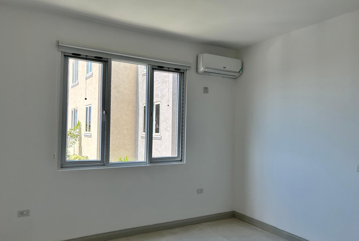 Thirteenth image of 205-200 Mayfair Avenue in Red Hills, St. Andrew, Jamaica - property is For Rent