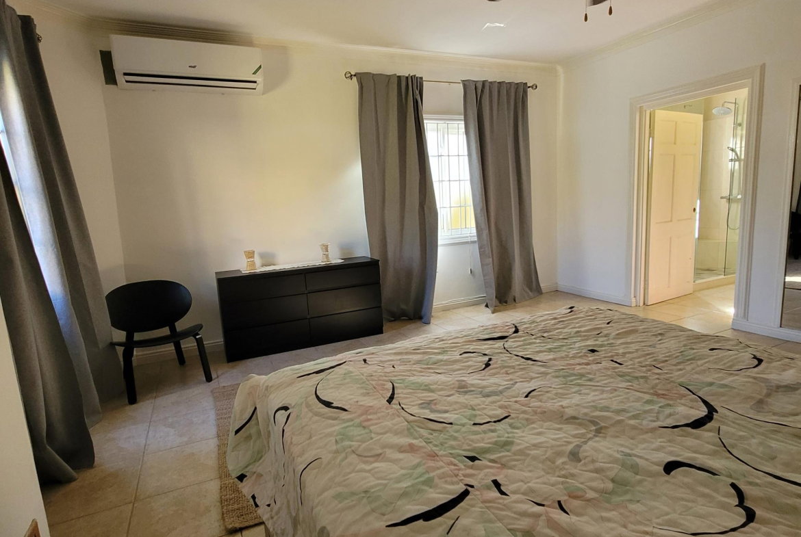 Eleventh image of Apt E2-11 Seaview Avenue , Montecar in Kingston 6, St. Andrew, Jamaica - property is For Sale