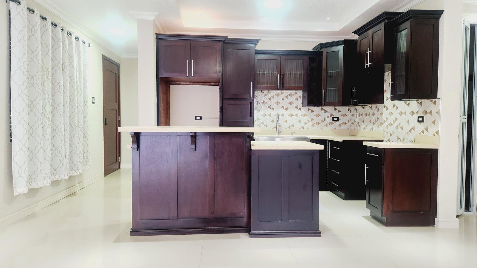 Second image of 7-9 Liguanea Avenue, Kingston in Kingston 6, St. Andrew, Jamaica - property is For Sale