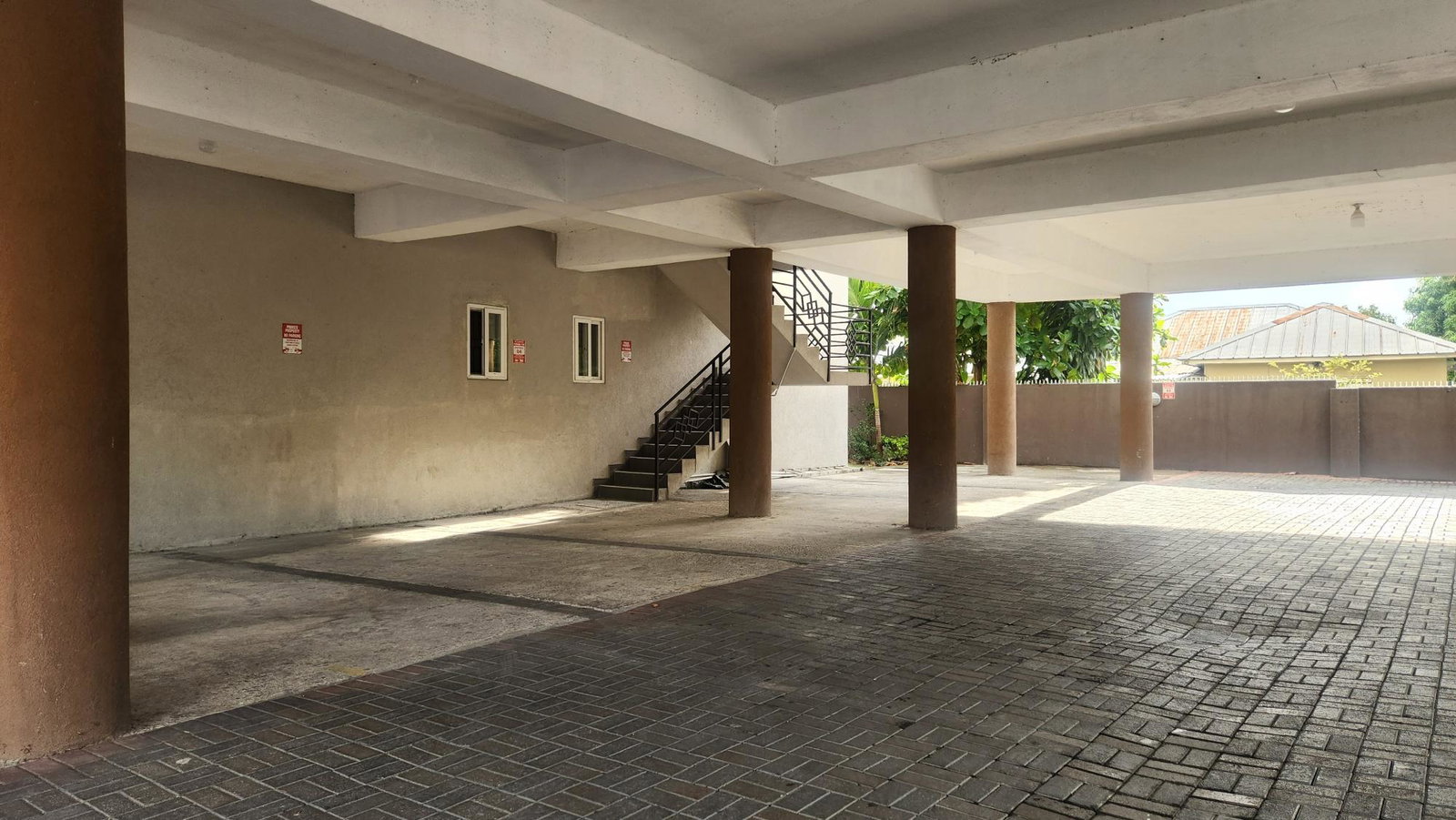 Twenty-Eighth image of 7-9 Liguanea Avenue, Kingston in Kingston 6, St. Andrew, Jamaica - property is For Sale