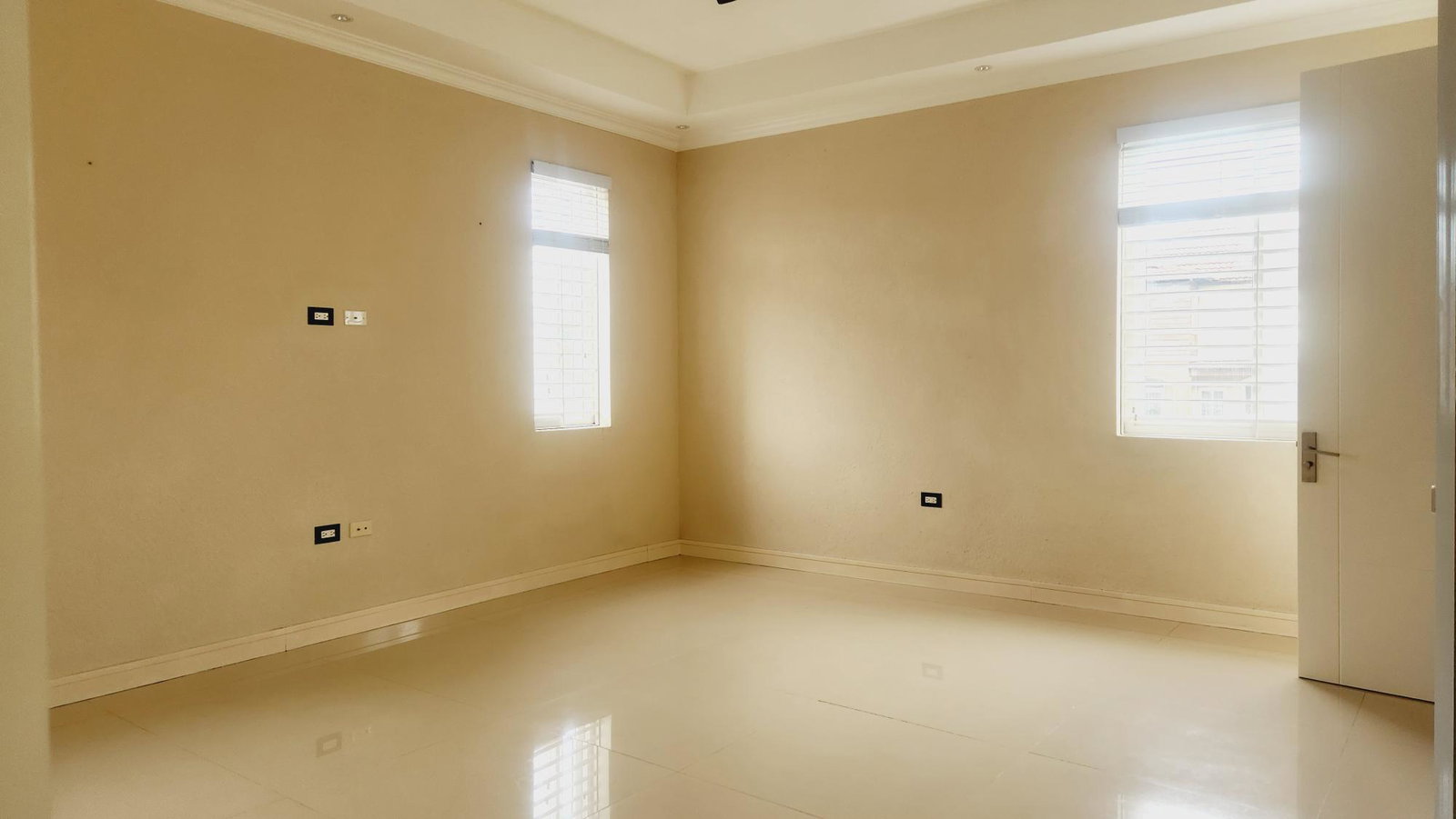 Ninth image of 7-9 Liguanea Avenue, Kingston in Kingston 6, St. Andrew, Jamaica - property is For Sale