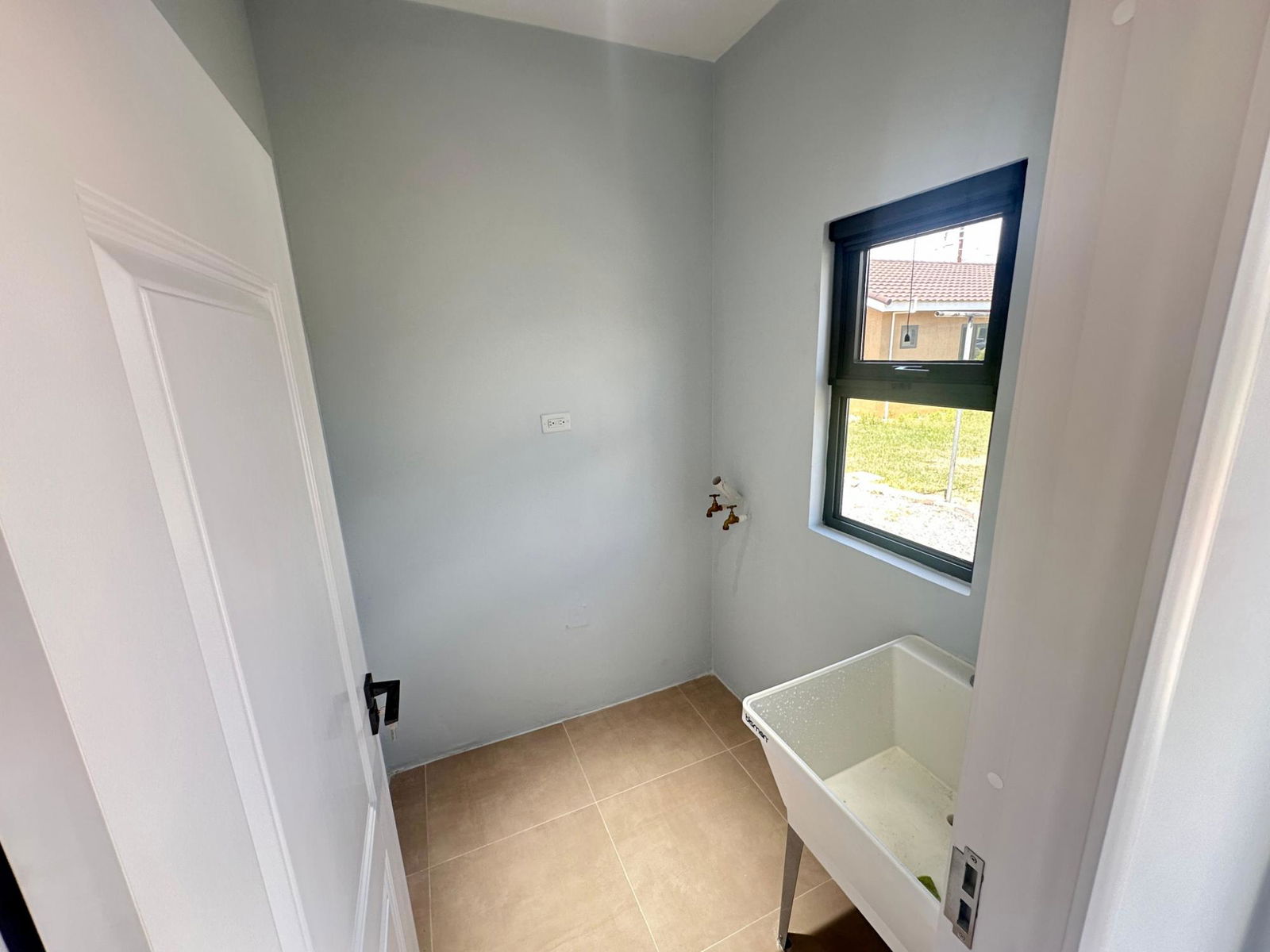 Modern-2-Bed-House-for-Rent-in-Oak-Estate-Phase-1-St.-Catherine-Jamaica Fourteenth image of 439 Oak Estate Phase 1 Munici in Spanish Town, St. Catherine, Jamaica - property is For Rent