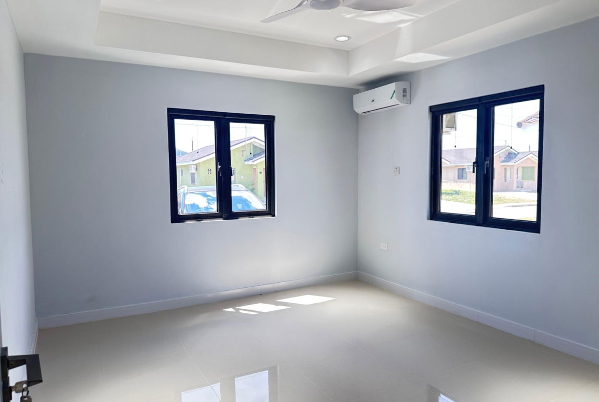 Modern-2-Bed-House-for-Rent-in-Oak-Estate-Phase-1-St.-Catherine-Jamaica Sixteenth image of 439 Oak Estate Phase 1 Munici in Spanish Town, St. Catherine, Jamaica - property is For Rent
