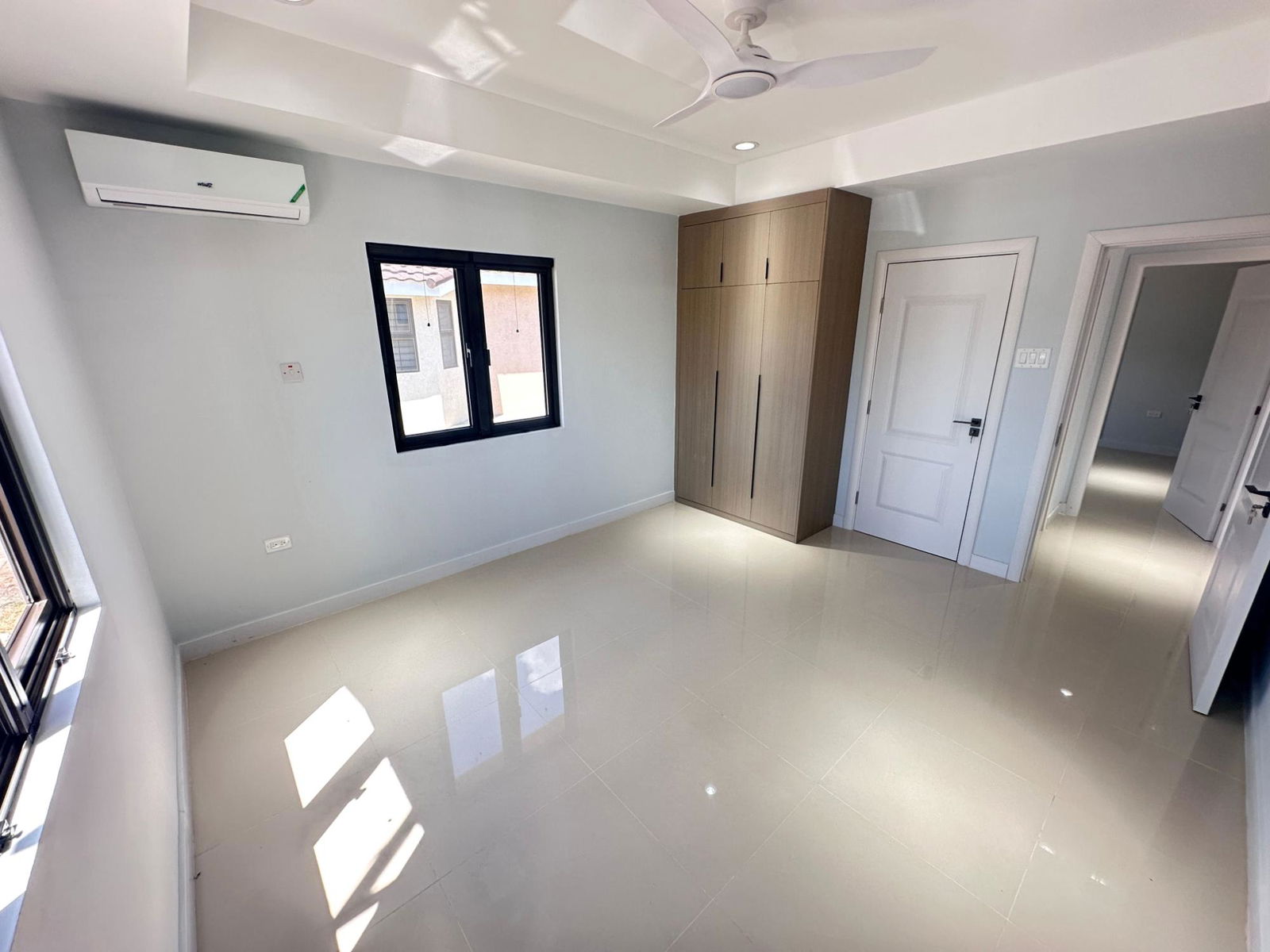 Modern-2-Bed-House-for-Rent-in-Oak-Estate-Phase-1-St.-Catherine-Jamaica Seventeenth image of 439 Oak Estate Phase 1 Munici in Spanish Town, St. Catherine, Jamaica - property is For Rent