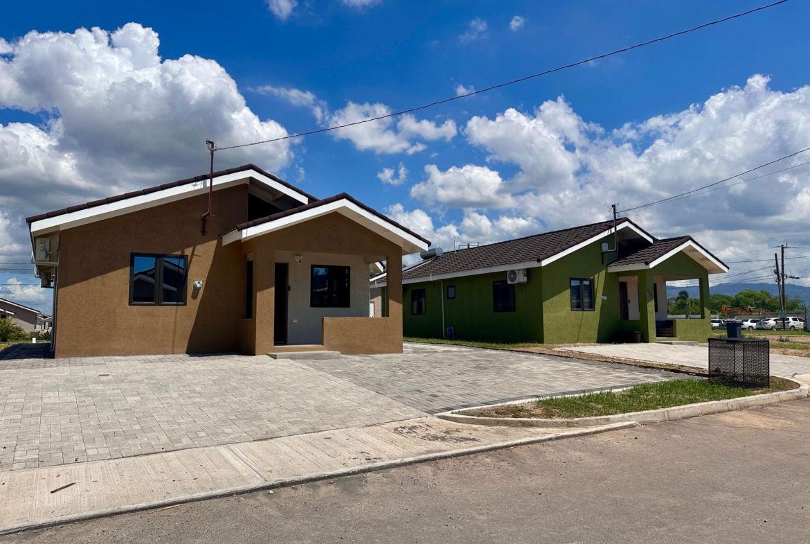 Modern-2-Bed-House-for-Rent-in-Oak-Estate-Phase-1-St.-Catherine-Jamaica Twenty-Seventh image of 439 Oak Estate Phase 1 Munici in Spanish Town, St. Catherine, Jamaica - property is For Rent