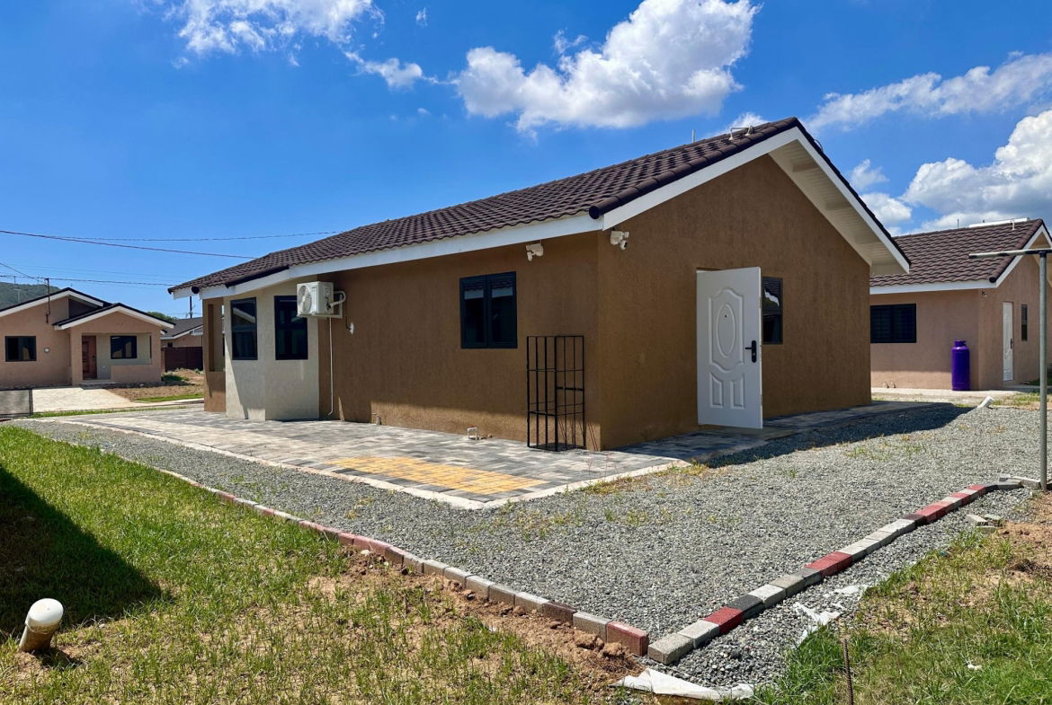 Modern-2-Bed-House-for-Rent-in-Oak-Estate-Phase-1-St.-Catherine-Jamaica Twenty-Ninth image of 439 Oak Estate Phase 1 Munici in Spanish Town, St. Catherine, Jamaica - property is For Rent