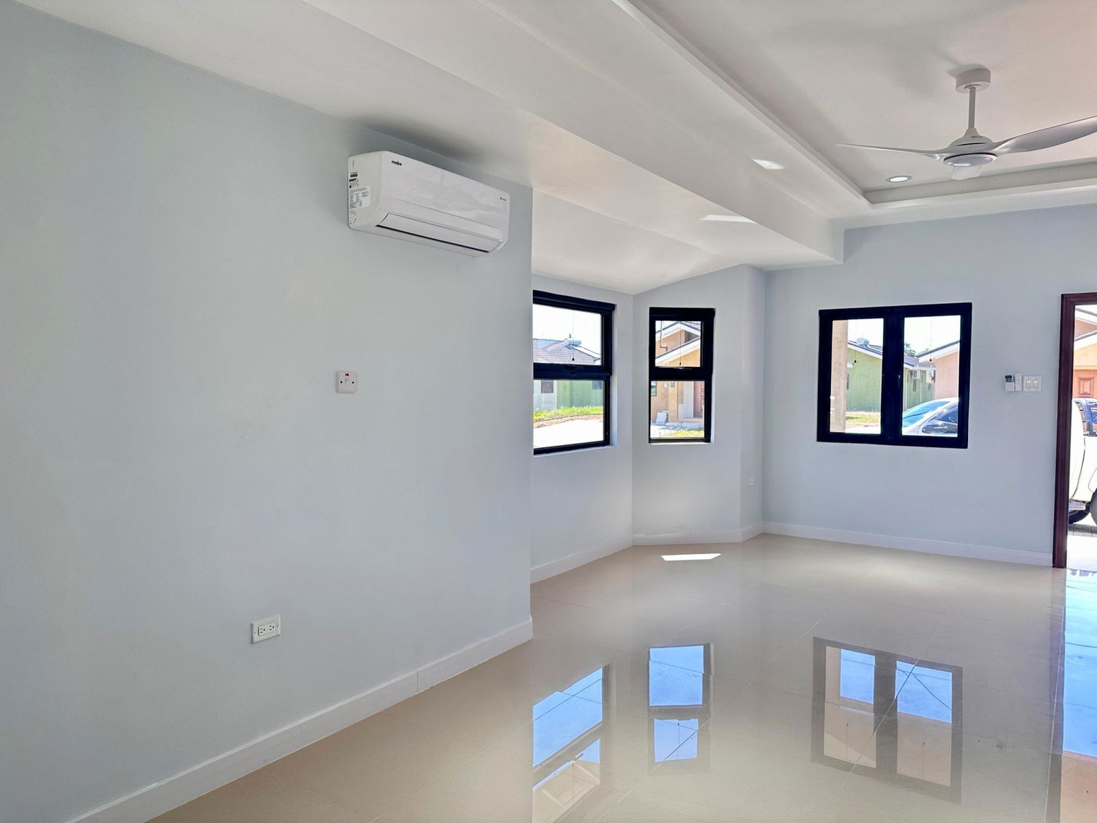 Modern-2-Bed-House-for-Rent-in-Oak-Estate-Phase-1-St.-Catherine-Jamaica Ninth image of 439 Oak Estate Phase 1 Munici in Spanish Town, St. Catherine, Jamaica - property is For Rent