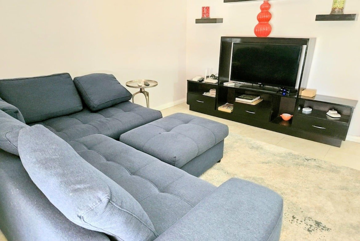 Second image of 5n-12-16 Oxford Road in Kingston 10, St. Andrew, Jamaica - property is For Rent