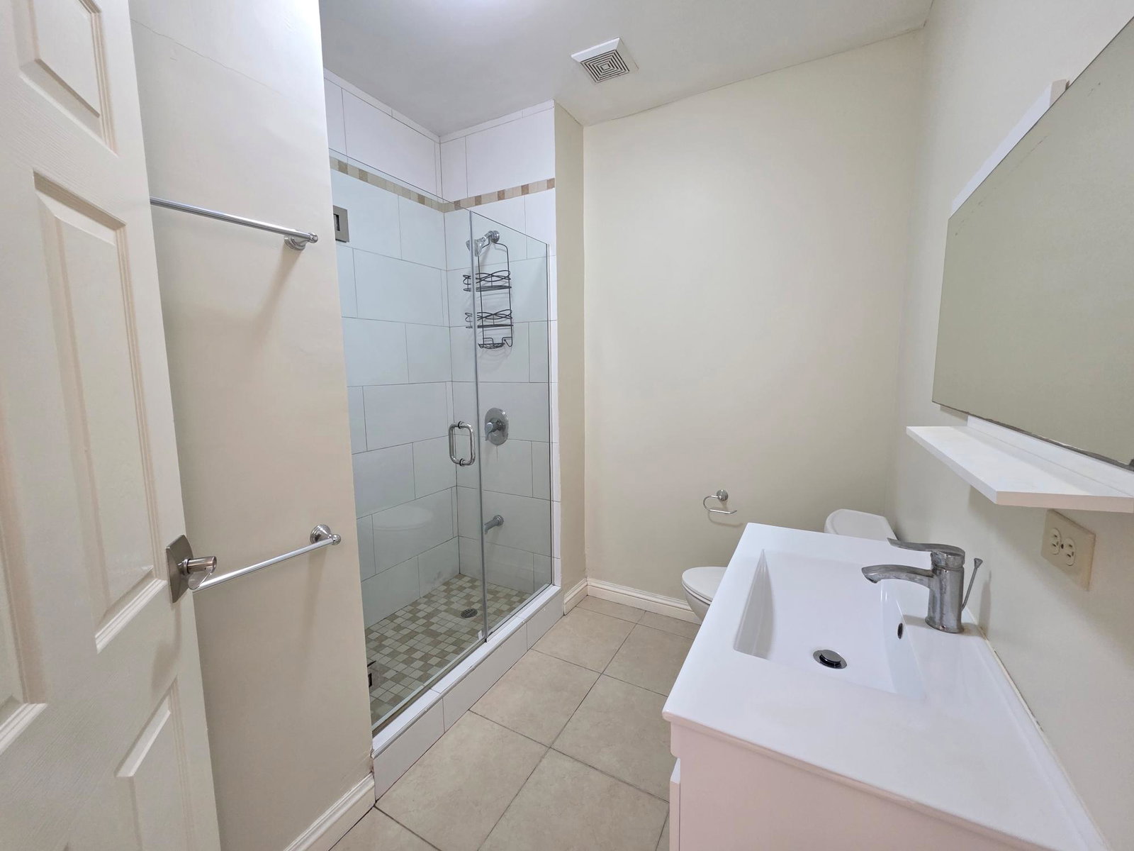 Fourteenth image of 41-5 Graham Heights in Kingston 8, St. Andrew, Jamaica - property is For Rent