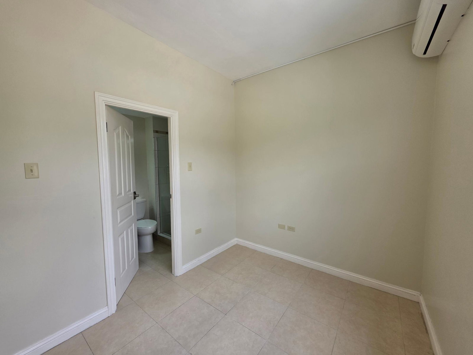 Eighteenth image of 41-5 Graham Heights in Kingston 8, St. Andrew, Jamaica - property is For Rent