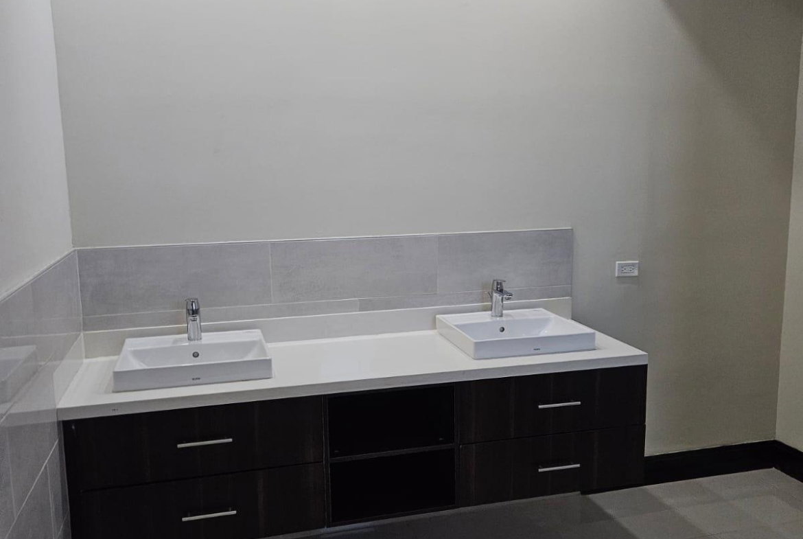 Seventh image of 12-41 Paddington Terrace in Kingston 6, St. Andrew, Jamaica - property is For Rent