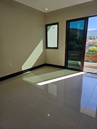Tenth image of 12-41 Paddington Terrace in Kingston 6, St. Andrew, Jamaica - property is For Rent