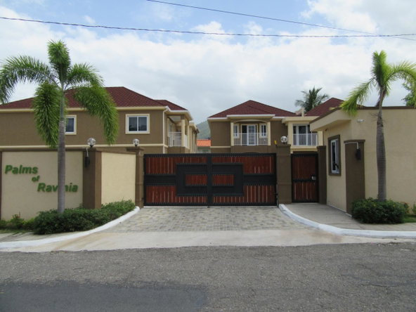 Eighteenth image of 2-4 Ravinia Road in Kingston 6, St. Andrew, Jamaica - property is For Rent