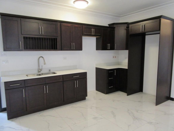 First image of 2-4 Ravinia Road in Kingston 6, St. Andrew, Jamaica - property is For Rent