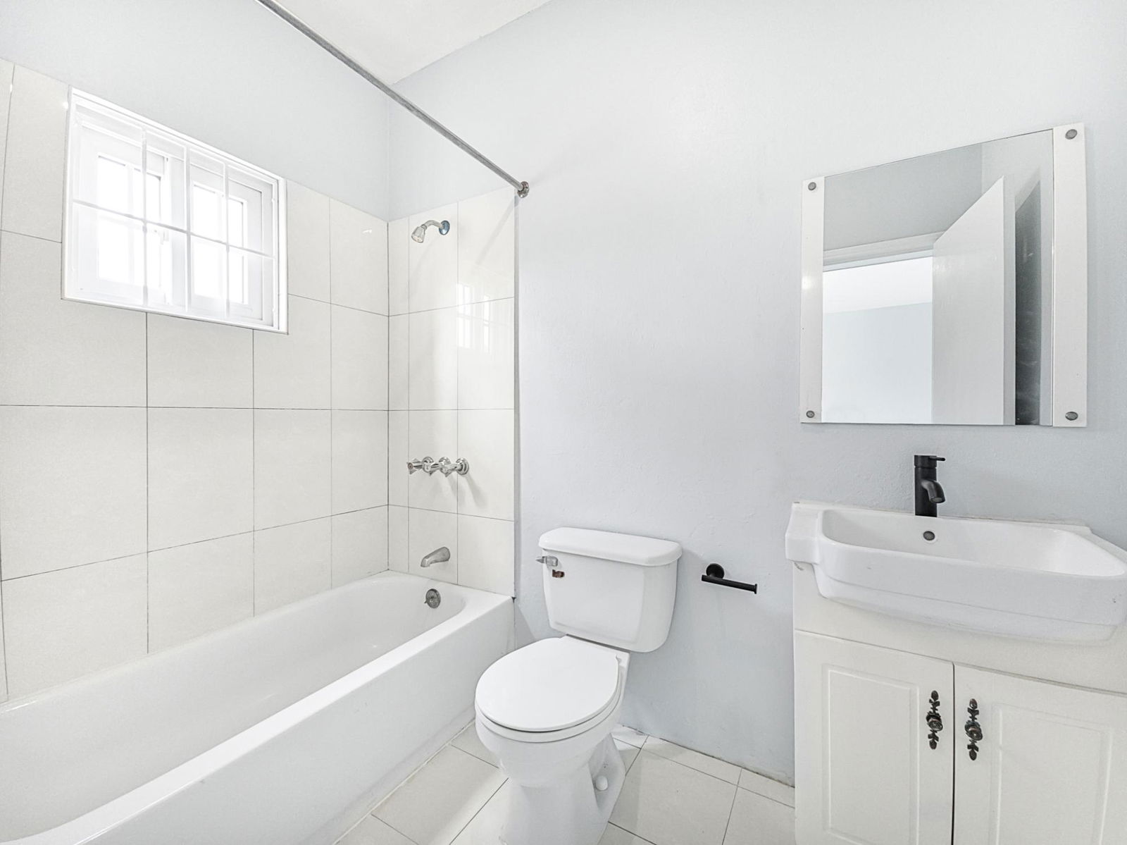 Twelfth image of 2-15 Charlton Avenue in Kingston 8, St. Andrew, Jamaica - property is For Rent