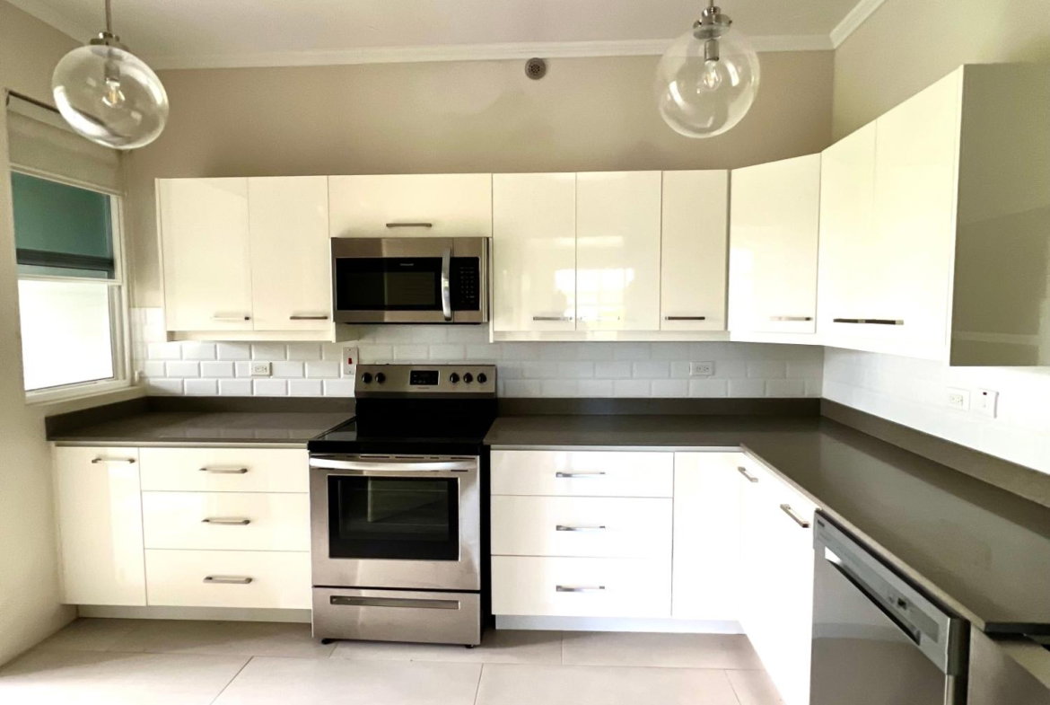 First image of 11-238 Mannings Hill Road in Stony Hill P.O., St. Andrew, Jamaica - property is For Rent
