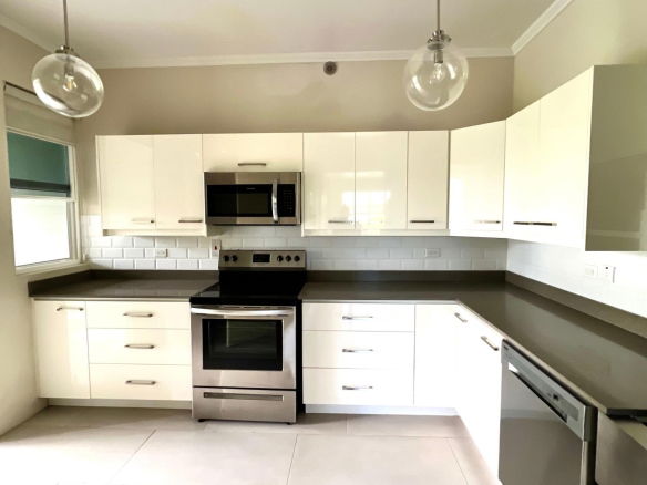 First image of 11-238 Mannings Hill Road in Stony Hill P.O., St. Andrew, Jamaica - property is For Rent