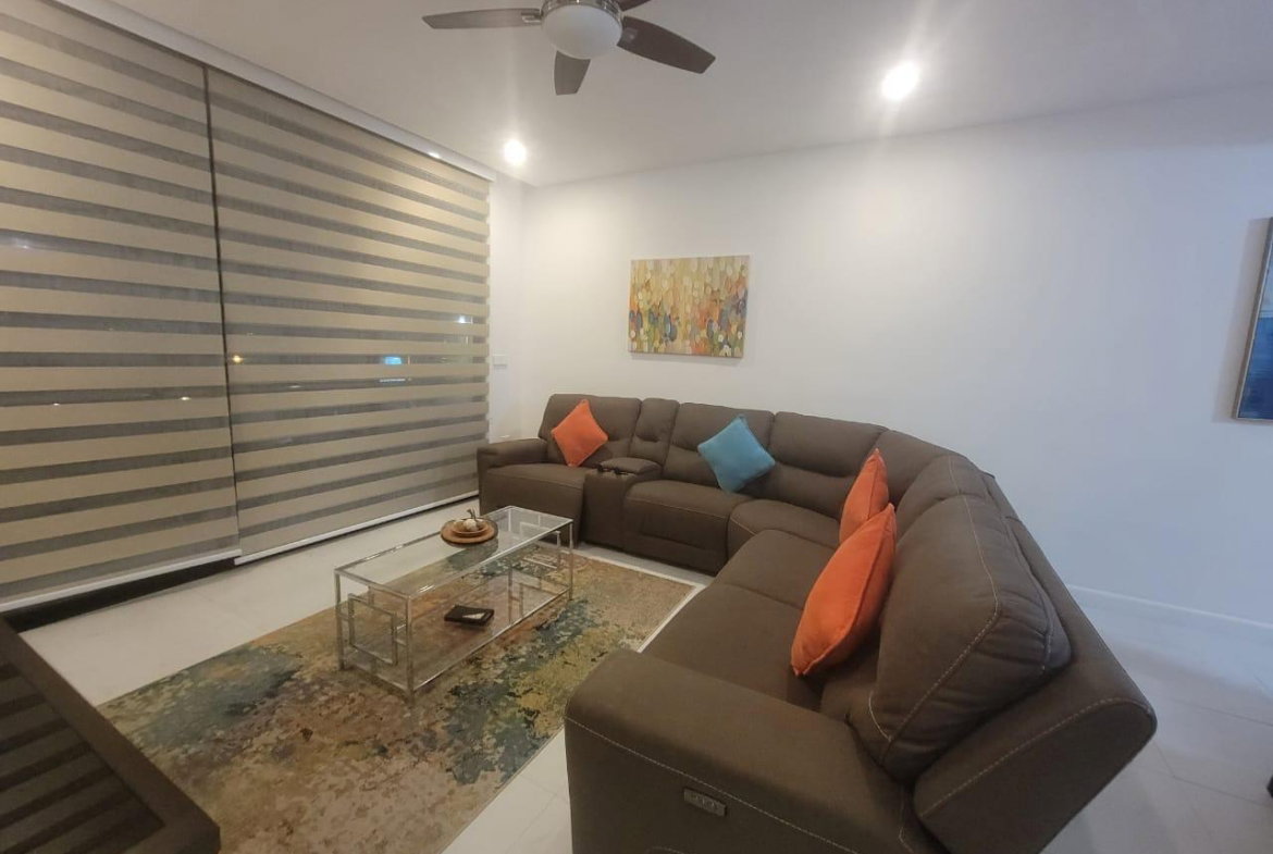First image of 5- Paradise Bay, St. James in Montego Bay, St. James, Jamaica - property is For Rent