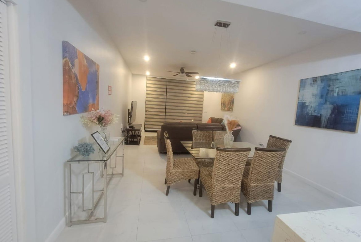 Sixth image of 5- Paradise Bay, St. James in Montego Bay, St. James, Jamaica - property is For Rent