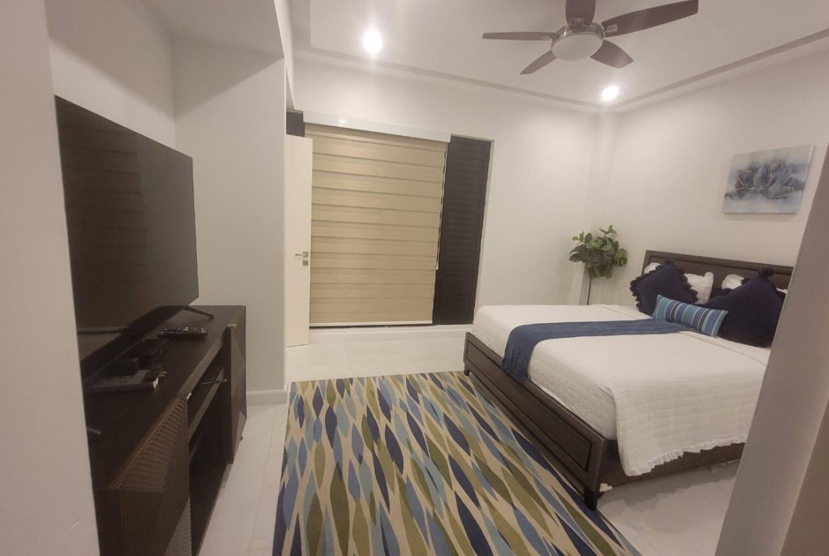 Ninth image of 5- Paradise Bay, St. James in Montego Bay, St. James, Jamaica - property is For Rent