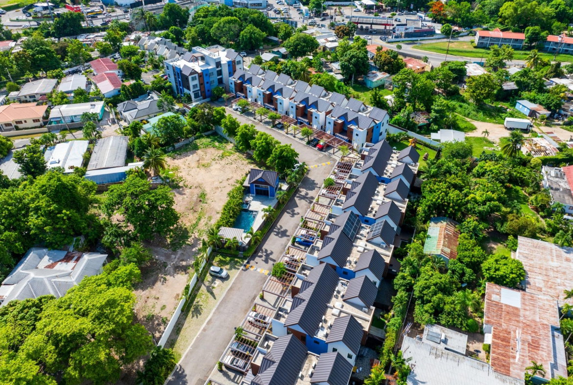 Second image of 22-21 Salisbury Avenue in Kingston 6, St. Andrew, Jamaica - property is For Rent