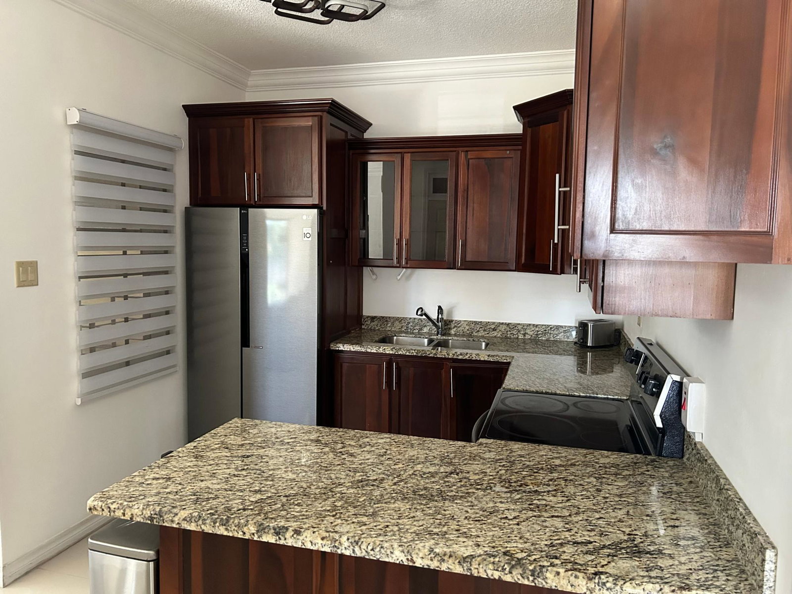 Eleventh image of 8-2 Sullivan Avenue in Kingston 8, St. Andrew, Jamaica - property is For Rent