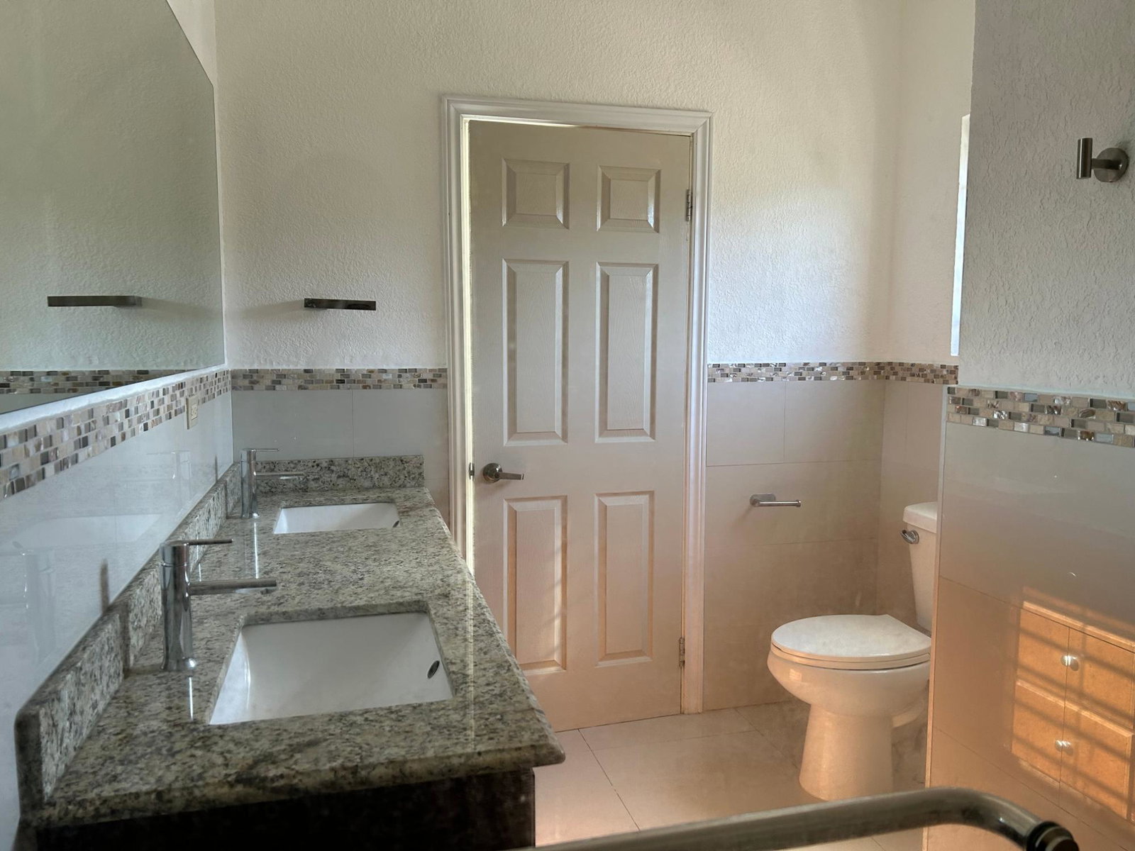 Twenty-Seventh image of 8-2 Sullivan Avenue in Kingston 8, St. Andrew, Jamaica - property is For Rent