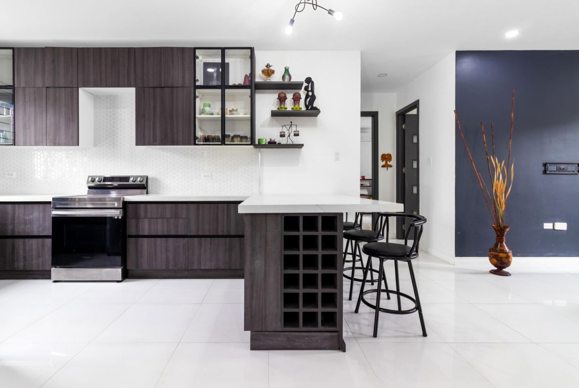 Seventh image of 3-42 Grosvenor Terrace in Kingston 8, St. Andrew, Jamaica - property is For Sale