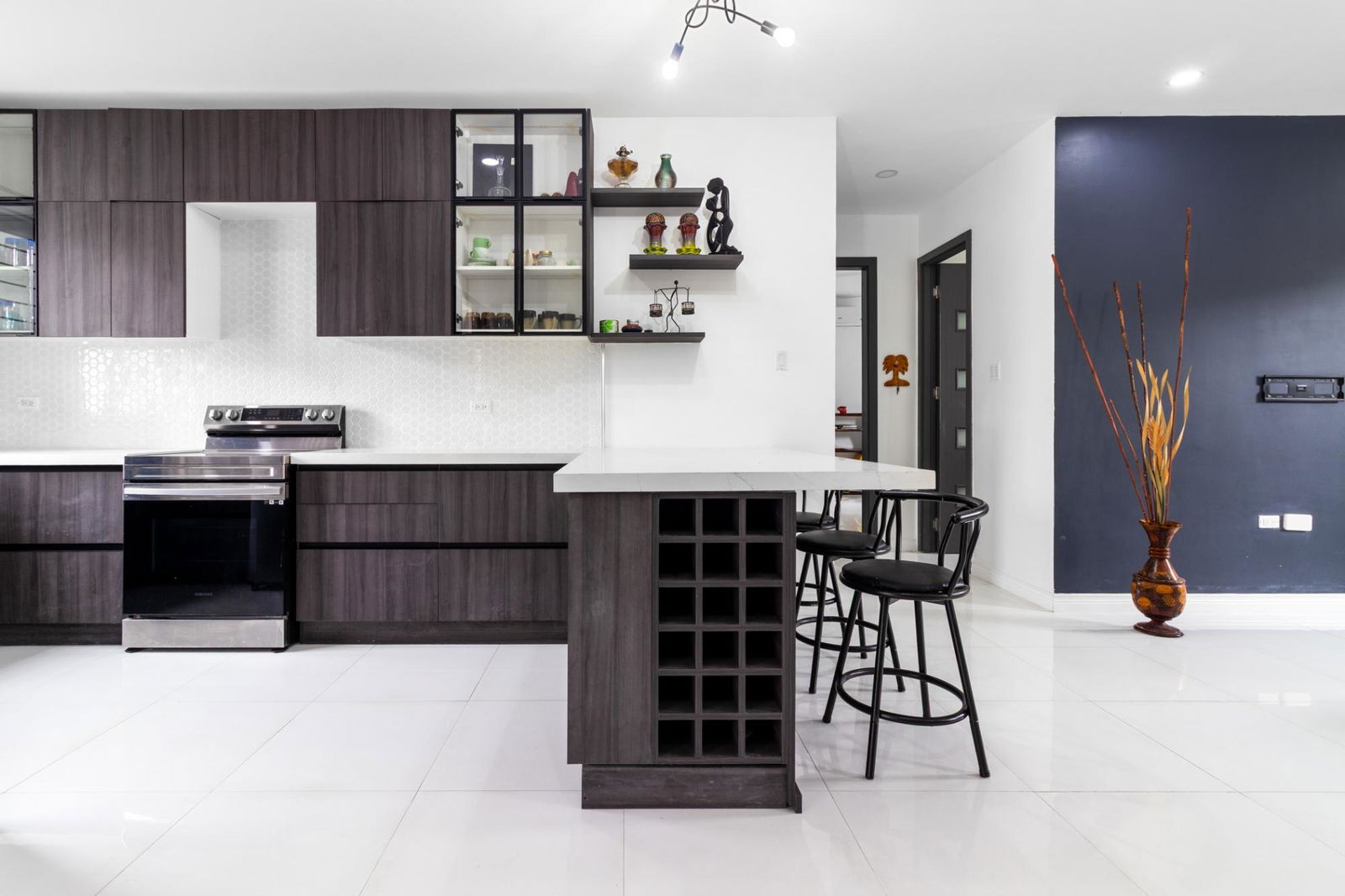 Seventh image of 3-42 Grosvenor Terrace in Kingston 8, St. Andrew, Jamaica - property is For Sale