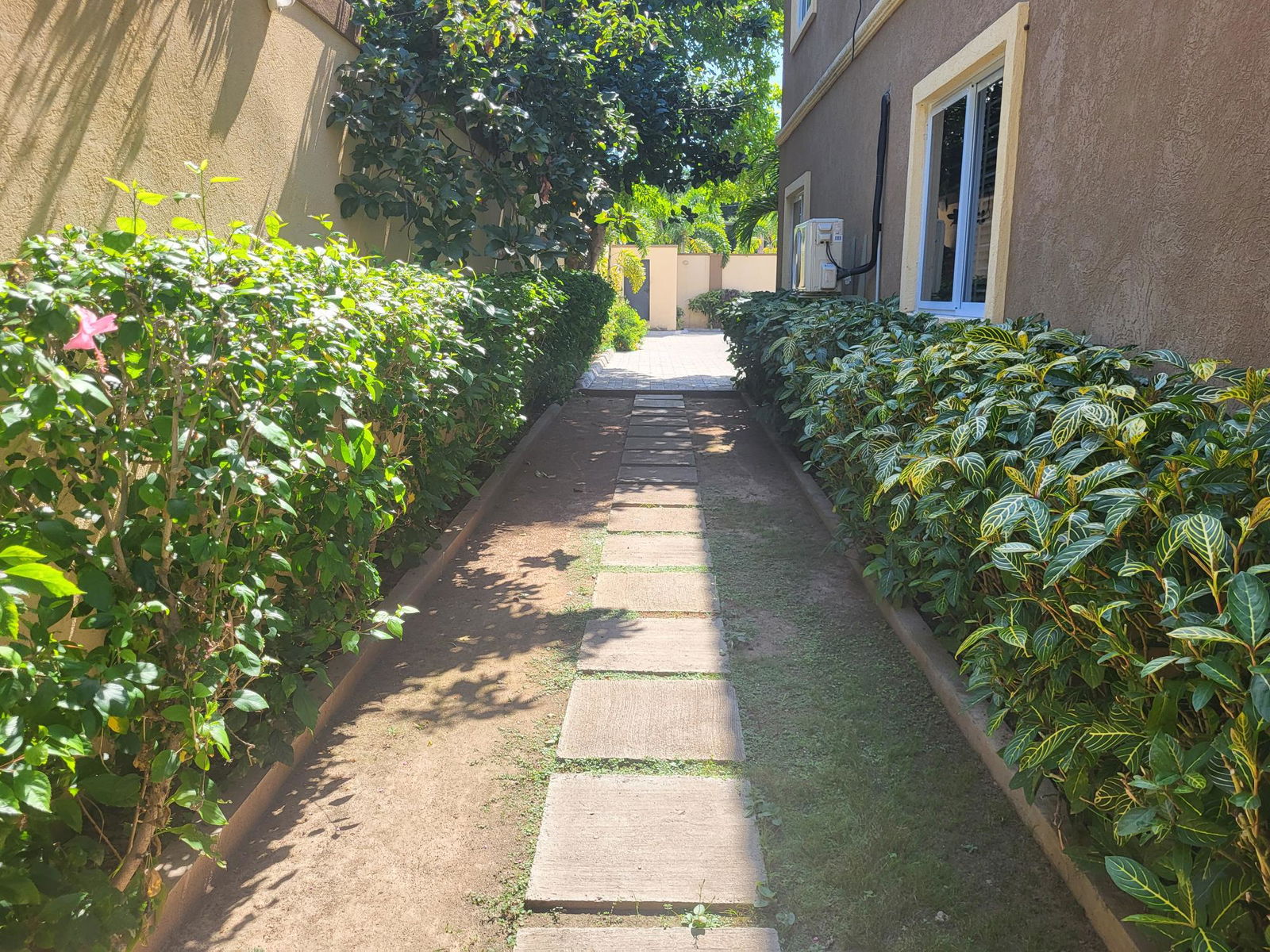 Modern-2-Bedroom-Apartment-for-Sale-at-The-Palms-of-Ravinia-St.-Andrew-Jamaica Fourth image of 6-4 Ravinia Road in Kingston 6, St. Andrew, Jamaica - property is For Sale