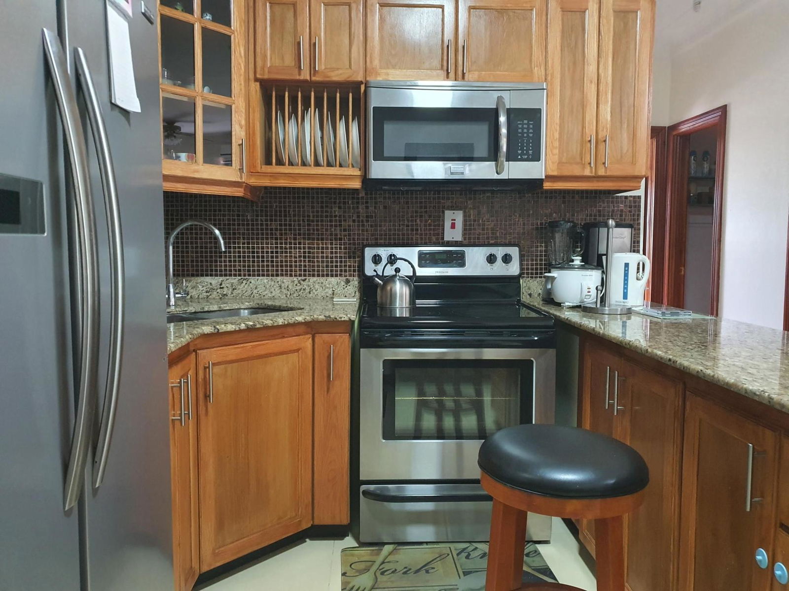 Modern-2-Bedroom-Apartment-for-Sale-in-Liguanea-St.-Andrew-Jamaica Sixth image of 11-7 Liguanea Ave in Kingston 6, St. Andrew, Jamaica - property is For Sale