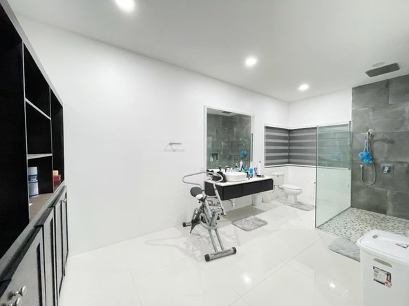 Eleventh image of 2-20 Russel Heights in Kingston 8, St. Andrew, Jamaica - property is For Sale