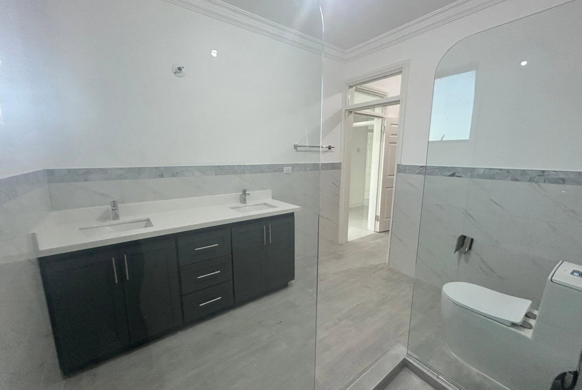 Eleventh image of 2-31 Rochester Avenue in Kingston 8, St. Andrew, Jamaica - property is For Sale