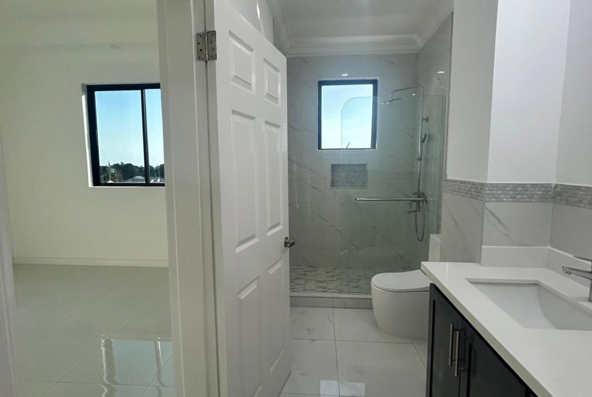 Twentieth image of 2-31 Rochester Avenue in Kingston 8, St. Andrew, Jamaica - property is For Sale