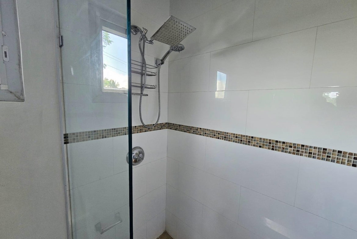 Twelfth image of Unit 8,- 1 Reading, Montego Bay in Montego Bay, St. James, Jamaica - property is For Rent