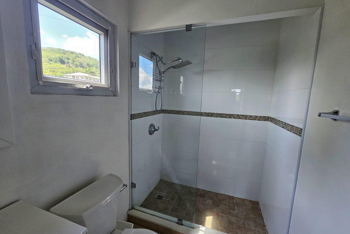 Thirteenth image of Unit 8,- 1 Reading, Montego Bay in Montego Bay, St. James, Jamaica - property is For Rent