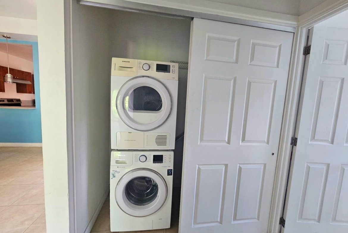 Twenty-Seventh image of Unit 8,- 1 Reading, Montego Bay in Montego Bay, St. James, Jamaica - property is For Rent