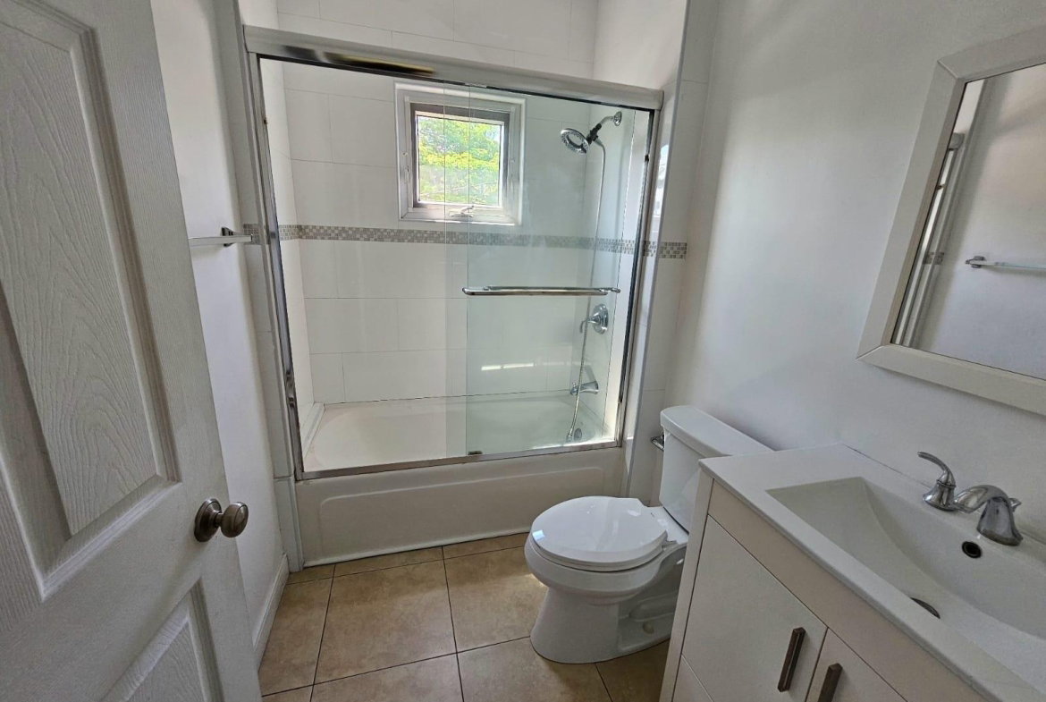 Tenth image of Unit 8,- 1 Reading, Montego Bay in Montego Bay, St. James, Jamaica - property is For Rent