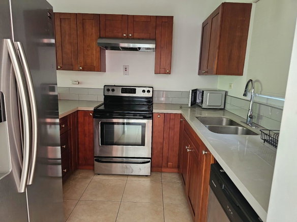 First image of Unit 8,- 1 Reading, Montego Bay in Montego Bay, St. James, Jamaica - property is For Rent