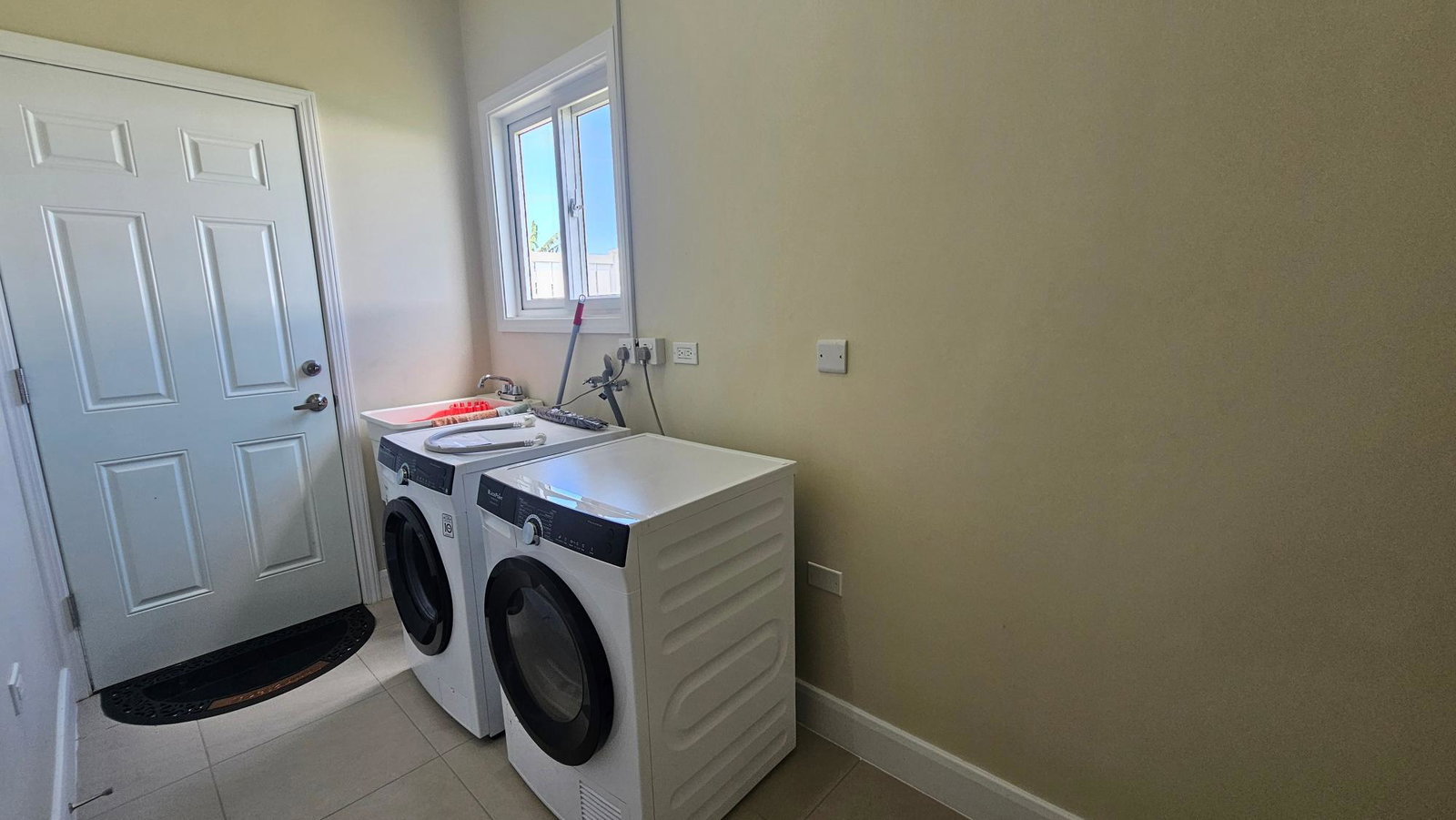 Fifth image of 388 Oceanpointe in Lucea, Hanover, Jamaica - property is For Rent