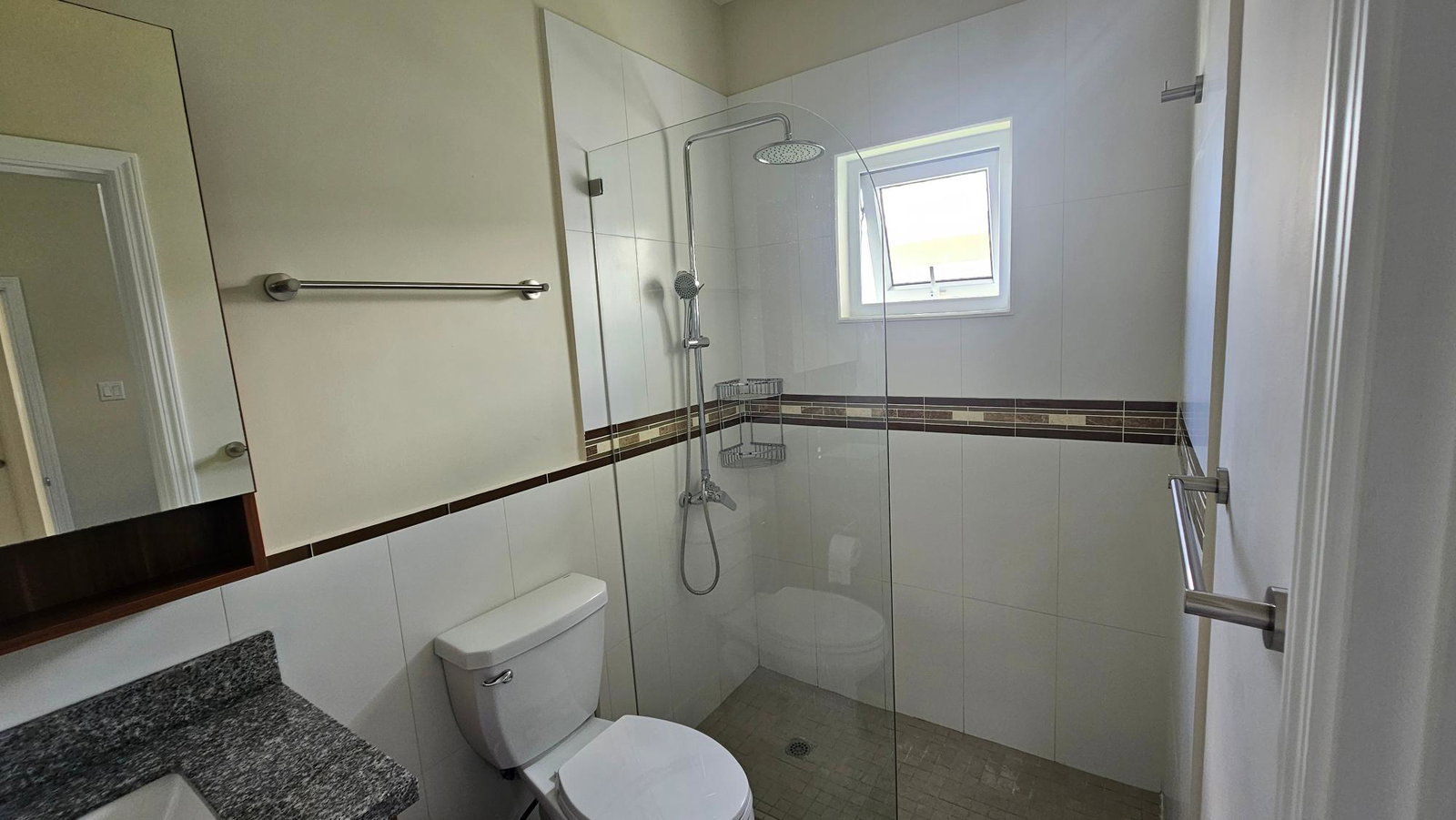 Tenth image of 388 Oceanpointe in Lucea, Hanover, Jamaica - property is For Rent