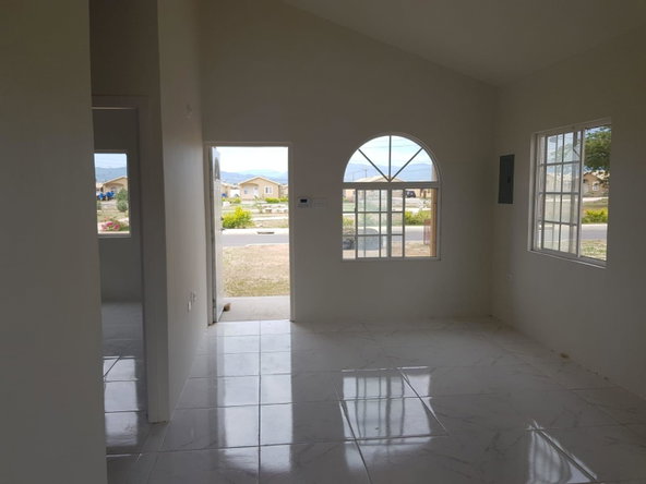 Eighth image of 887 Phoenix Park Village 2 in Greater Portmore, St. Catherine, Jamaica - property is For Rent