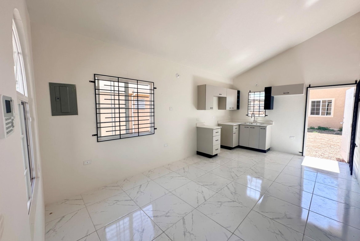 First image of 731 Phoenix Park Village 2 in Spanish Town, St. Catherine, Jamaica - property is For Rent
