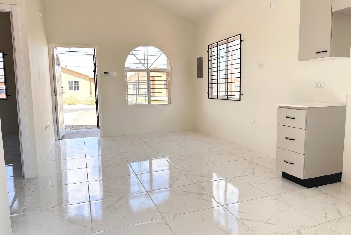Fifth image of 731 Phoenix Park Village 2 in Spanish Town, St. Catherine, Jamaica - property is For Rent
